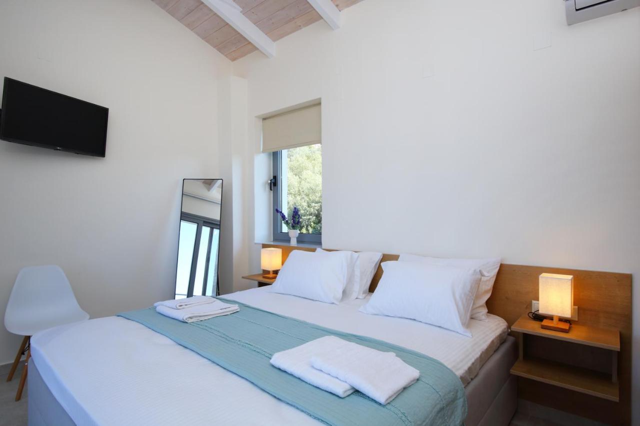 Tsakmakis Villas Luxury- Panoramic Sea View - Lefkada Tsoukaladhes Exterior photo
