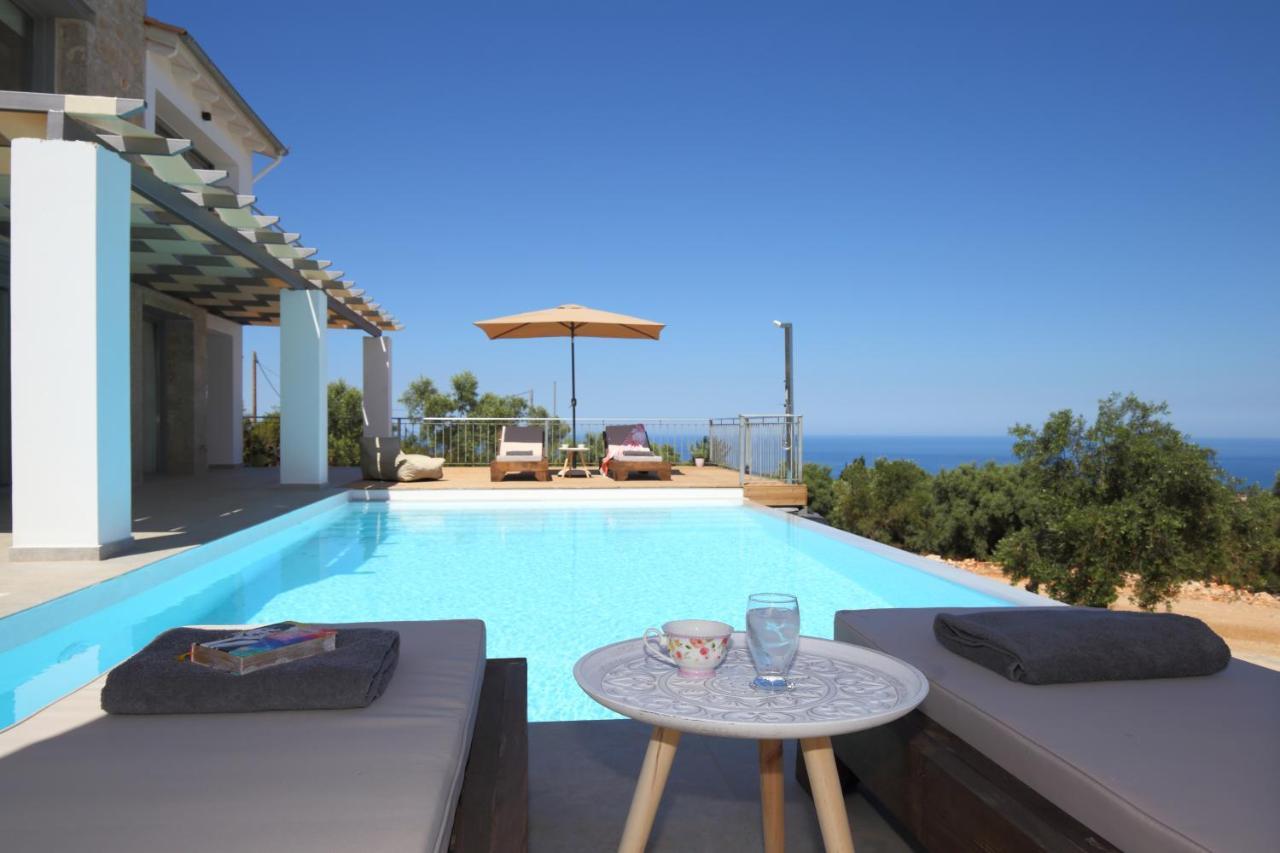 Tsakmakis Villas Luxury- Panoramic Sea View - Lefkada Tsoukaladhes Exterior photo