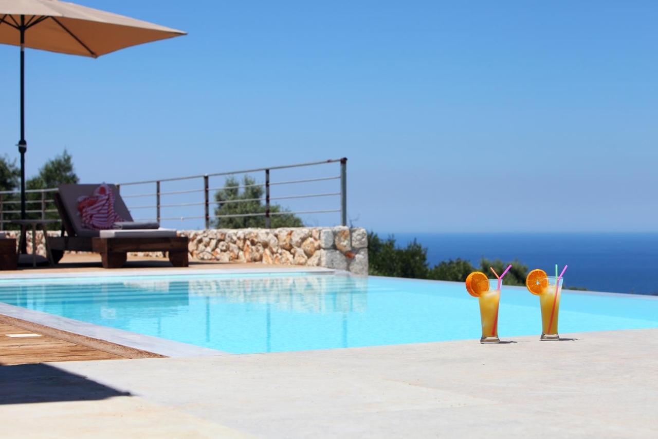 Tsakmakis Villas Luxury- Panoramic Sea View - Lefkada Tsoukaladhes Exterior photo