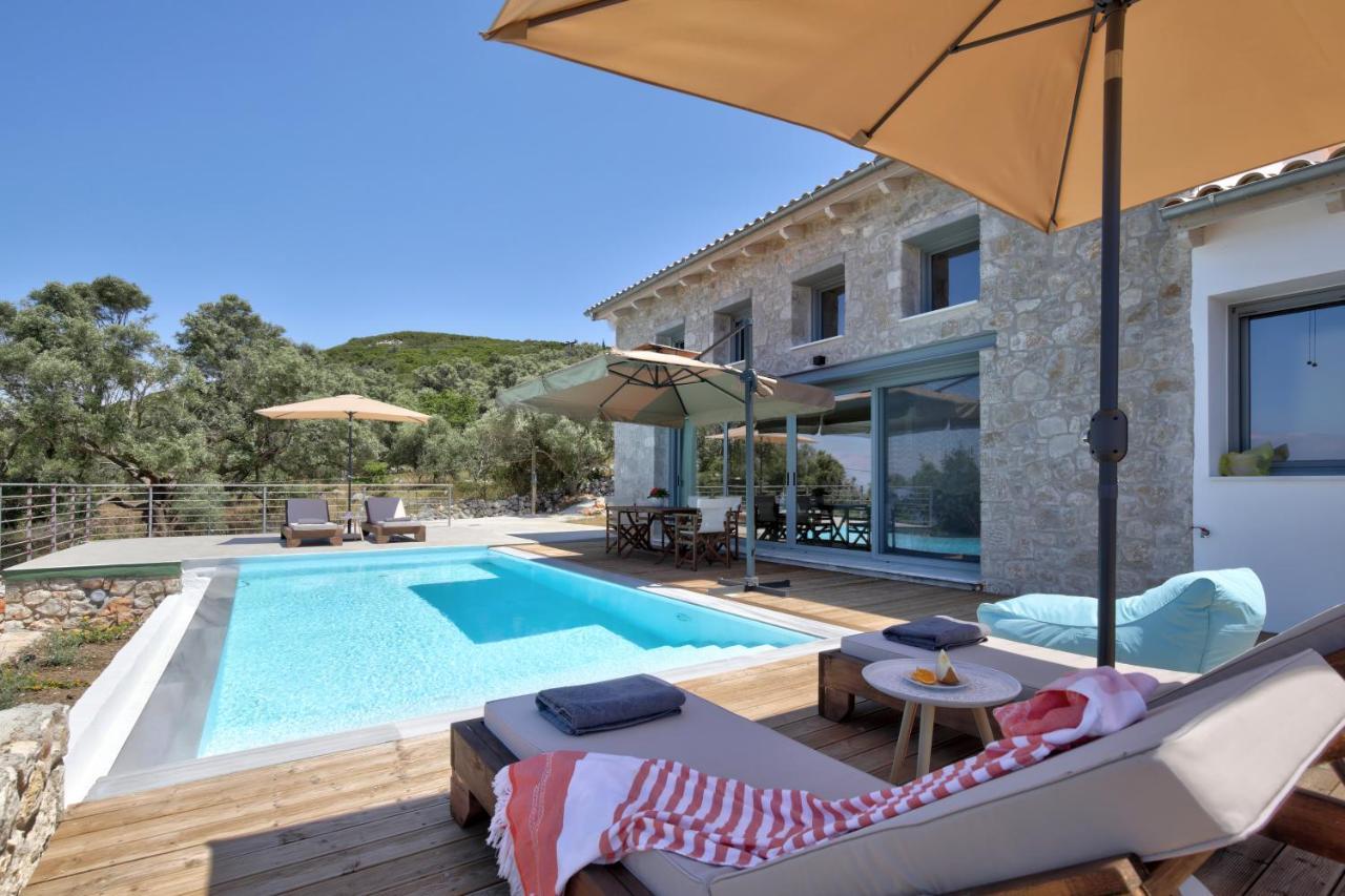 Tsakmakis Villas Luxury- Panoramic Sea View - Lefkada Tsoukaladhes Exterior photo