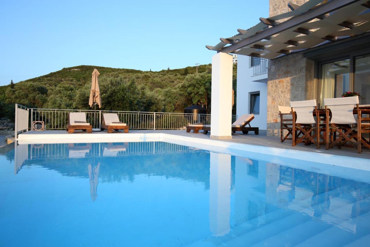 Tsakmakis Villas Luxury- Panoramic Sea View - Lefkada Tsoukaladhes Exterior photo